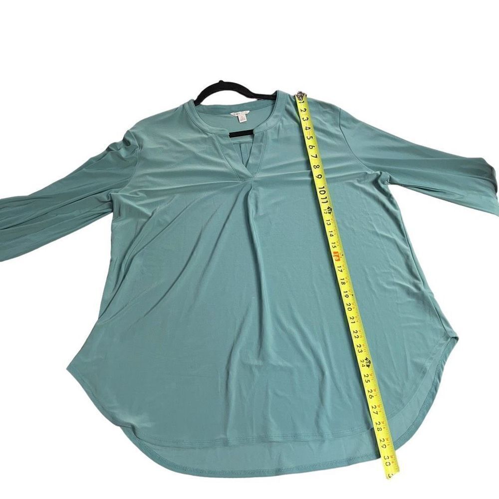 CATO Green V-Neck Blouse Size 1X - Picture 7 of 8
